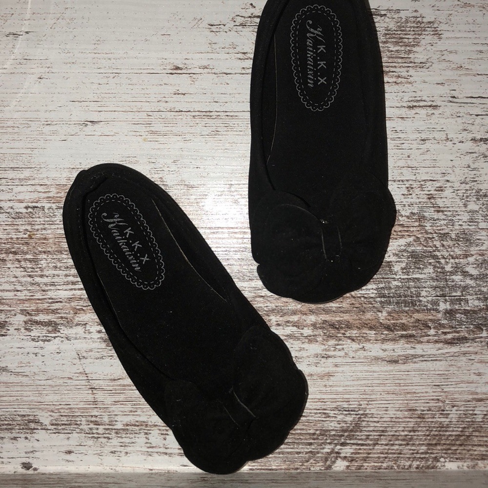 Girls shoes